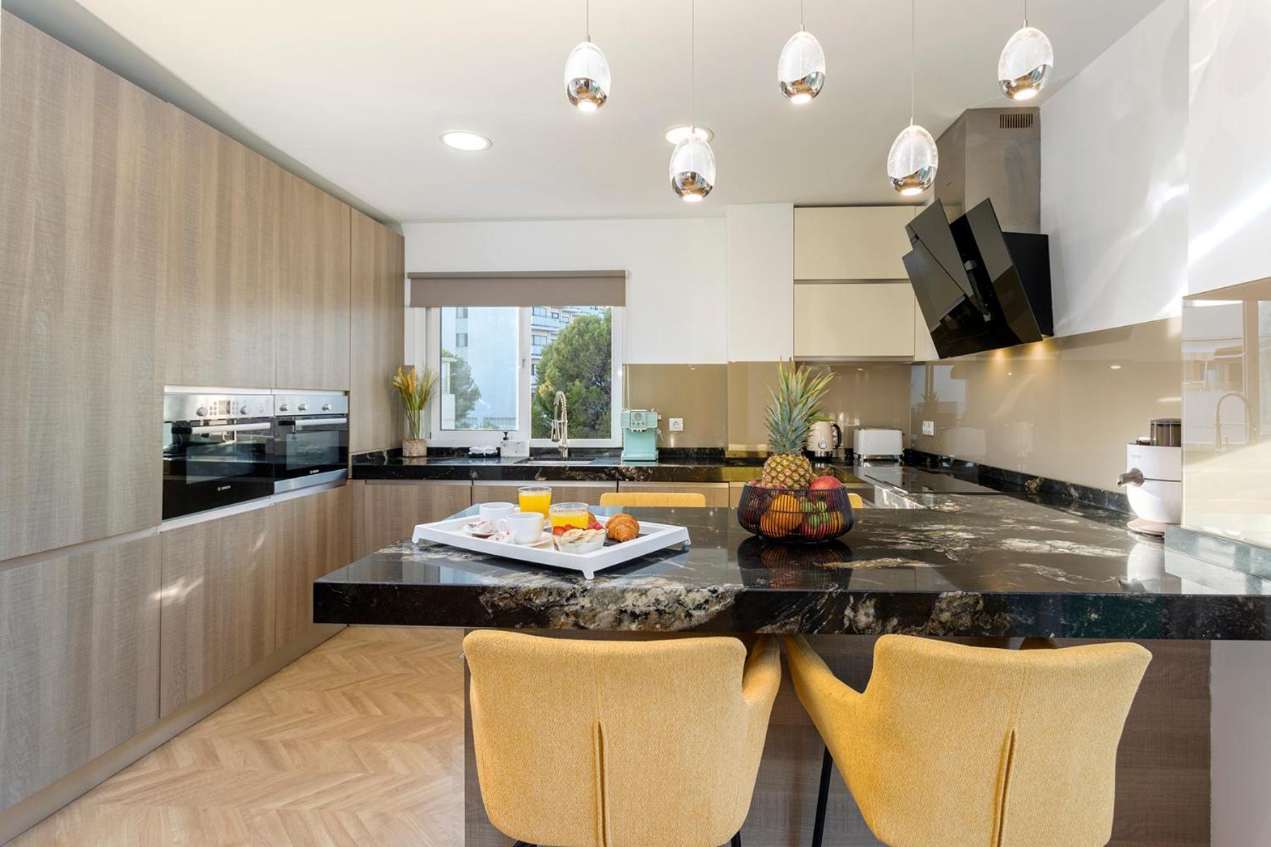 Apartment Luxury Penthouse Sea Views- Jacuzzi - Sauna *