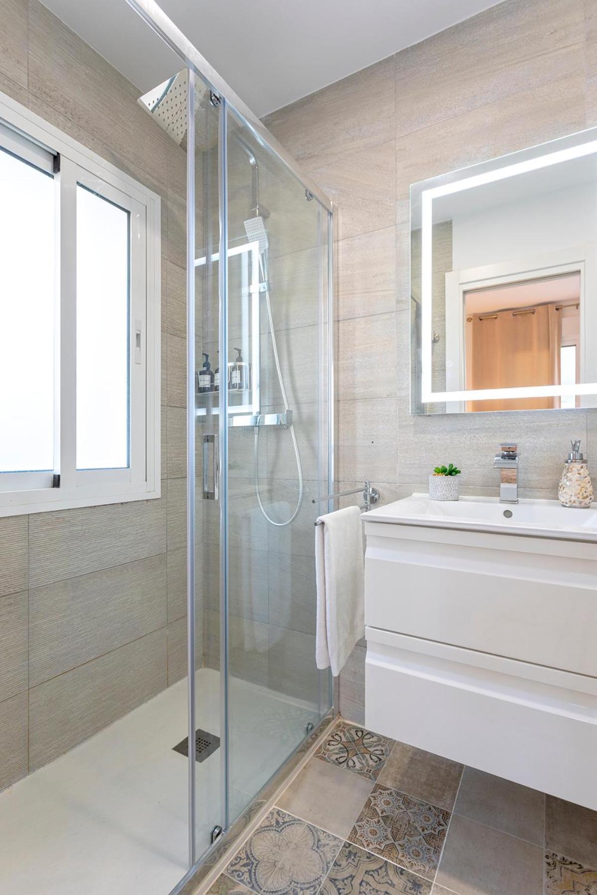 Luxury Penthouse Sea Views- Jacuzzi - Sauna Benalmadena